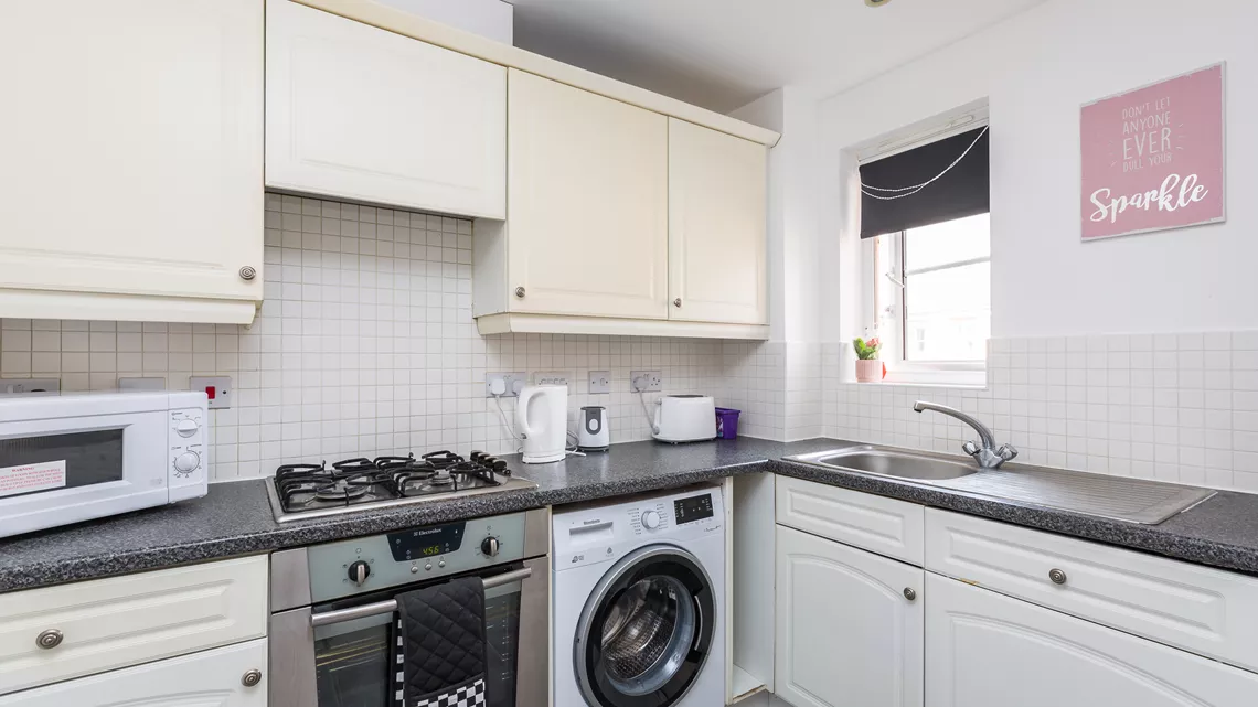 Bespoke Flat Kitchen